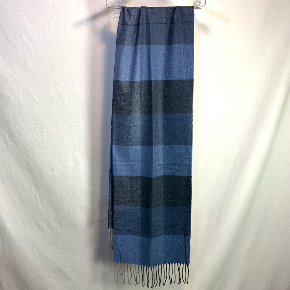 NWOT Uomo Lorenzo Men’s Scarf - Nordstrom